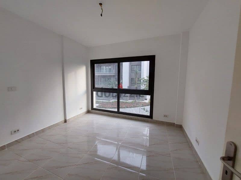"Seize the opportunity and own your apartment in Madinaty, 137 square meters, next to the services in B15. " 6