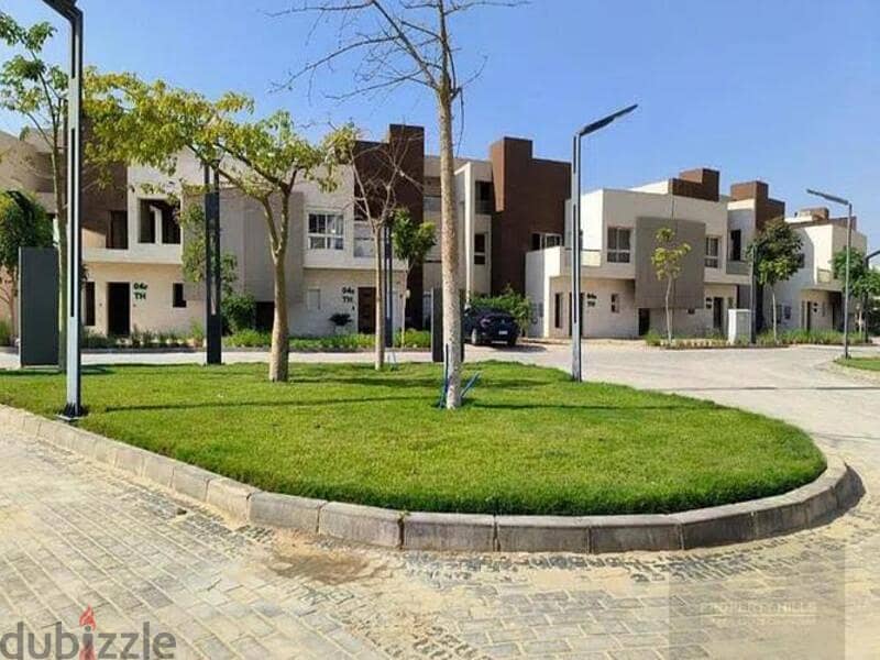 Twin house for sale, fully finished, in Solaya Compound, 6 October 3