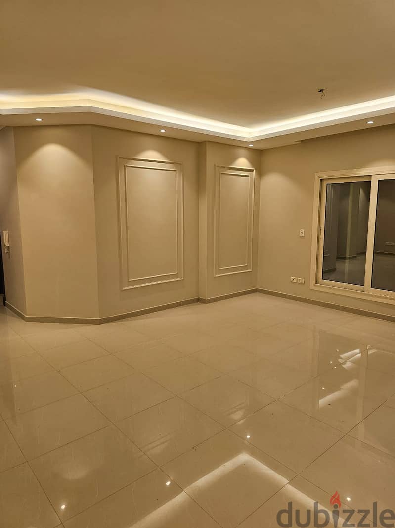 Ultra super lux apartment 4 bedrooms Sami furnished  for rent in very prime location and view - new cairo 3