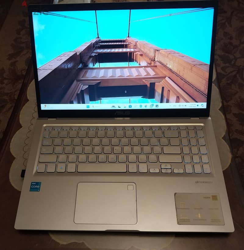 Laptop Asus x515 Intel core 11th gen with ssd and win11 pro 2
