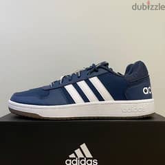 Adidas Original shoes size 44.5 وارد الإمارات بالكرتونه