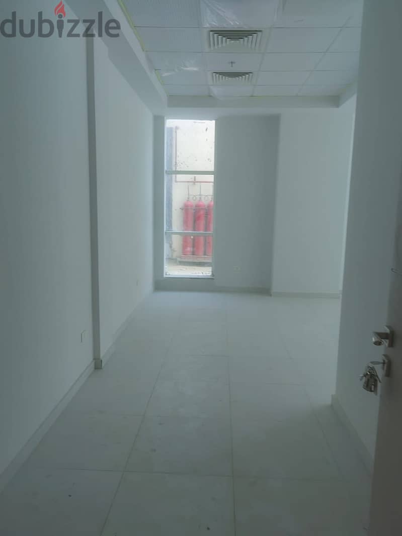 Office for rent 110m in North 90th, 5th Settlement / مكتب إداراي للإيجار علي التسعين الشمالي 2