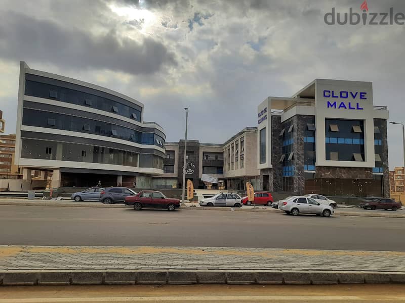 clove mall el koronfel new cairo محل للبيع 74 متر فوري مقدم وتسهيلات منطقة القرنفل التجمع الخامس 2