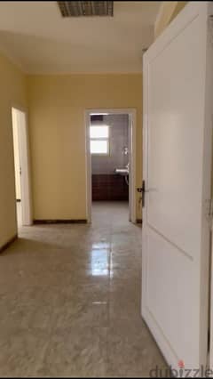 Medical Center for rent 680 metres fully finished beside the largest residential density in October gardens
