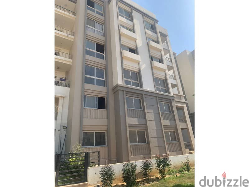 The lowest price for a studio 72 sqm  for sale with installments in Compound Hyde Park View Landscape 2