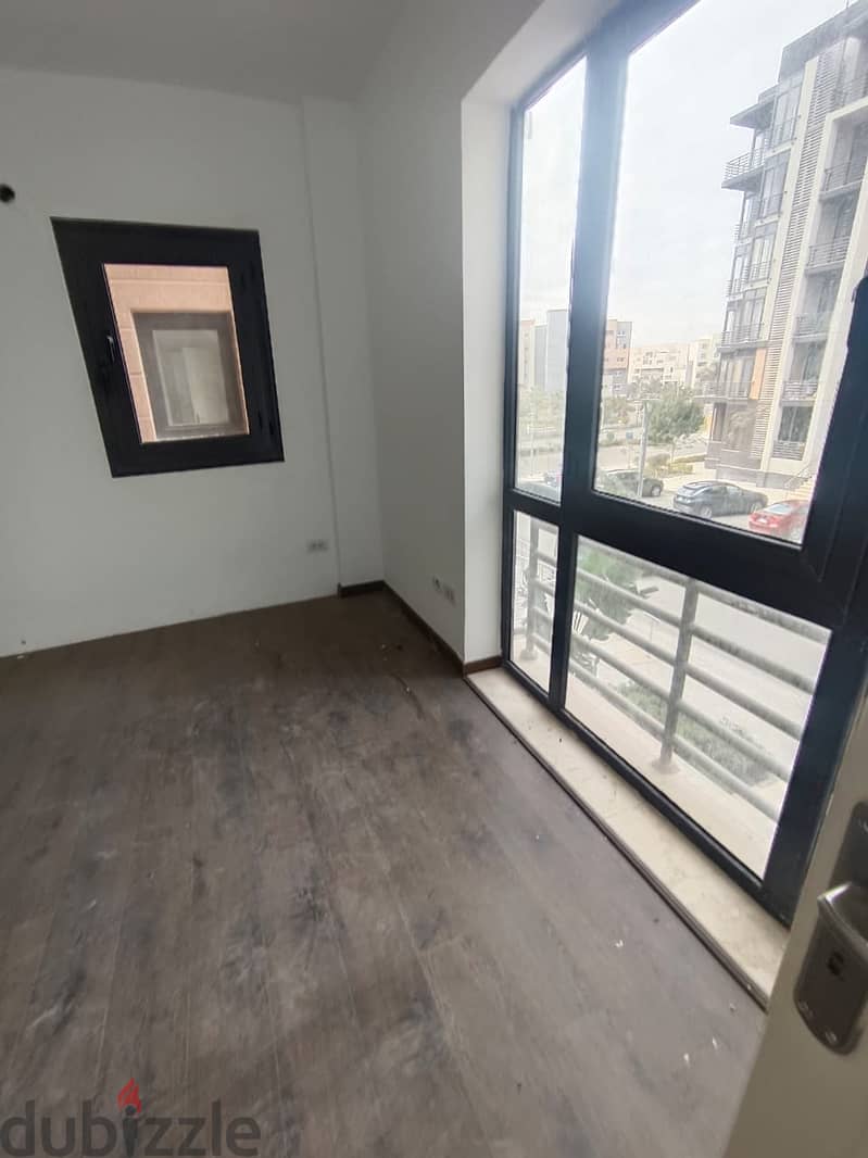 Apartment for sale in Madinaty New Cairo 77 rrady to move 0