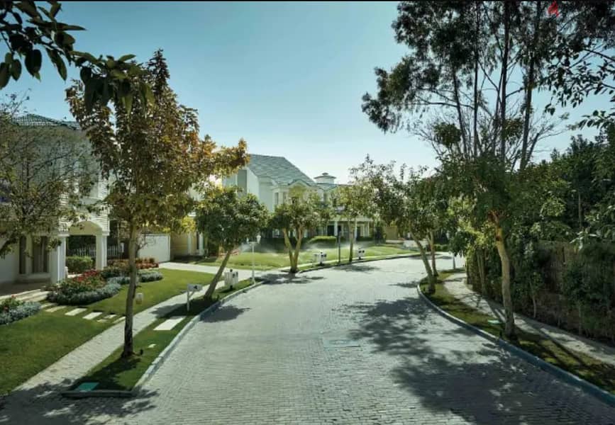 I villa garden for sale at a very special price in Aliva Mountain View Compound Mostaqbal City View on the Lagoon 3