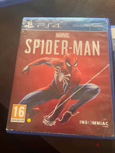 بيع call of duty modern warfare وspider man marvel و miles morales ps4