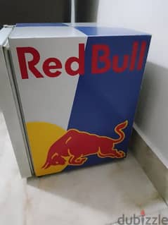 ثلاجة  Red Bull