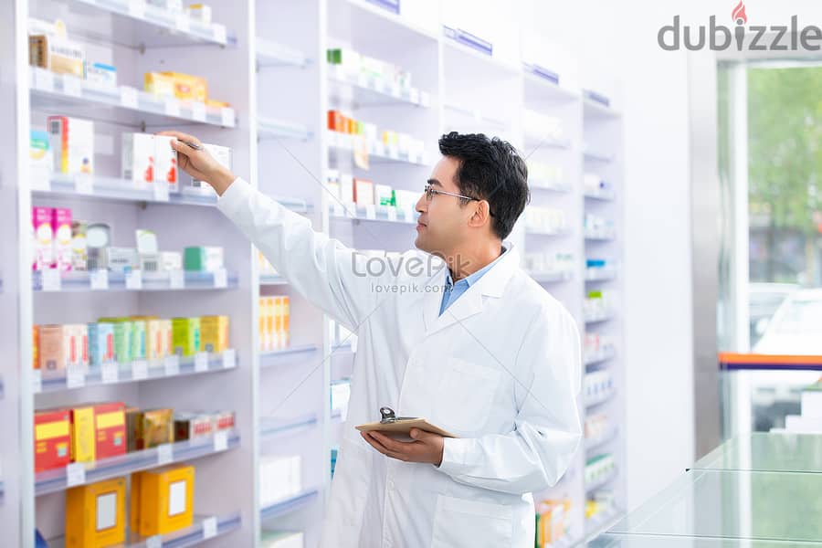 The most distinguished pharmacy in the capital with a 30% discount on down payment, in front of the entrance to two hospitals and serving 80 clinics o 9