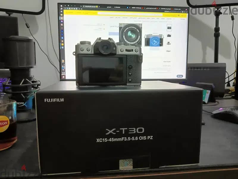 Fujifilm X-T30 with 15-45mm 1
