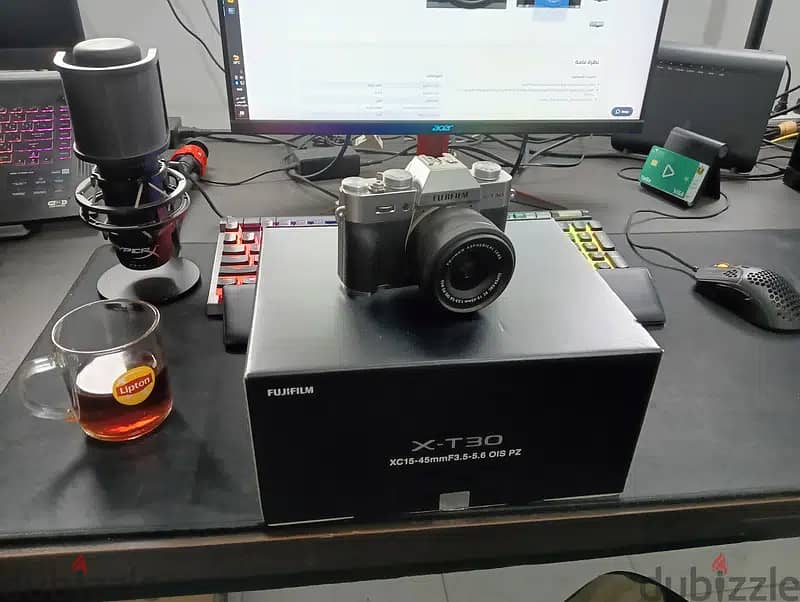 Fujifilm X-T30 with 15-45mm 3