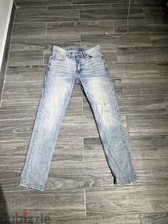 H&M Light Blue Jeans Slim Fit Size 31/32