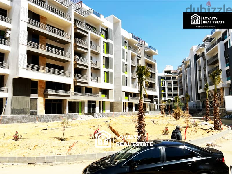 Apartment with installments over 7 years and 15% down payment inside compound 2