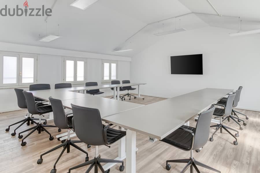 مساحة مكتبية خاصة مصممة وفقًا لاحتياجات عملك الفريدة فيParamount Business Complex 4