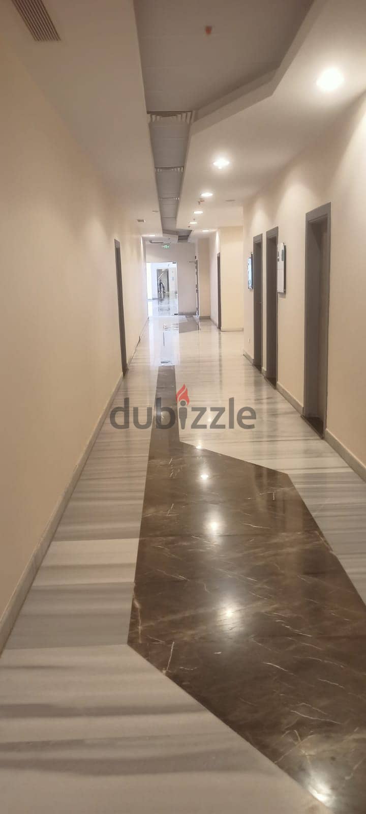 Clinic for sale, 69 sqm, Ultra Super Lux, in the largest operating medical mall in the Fifth Settlement, immediate receipt, installments 8