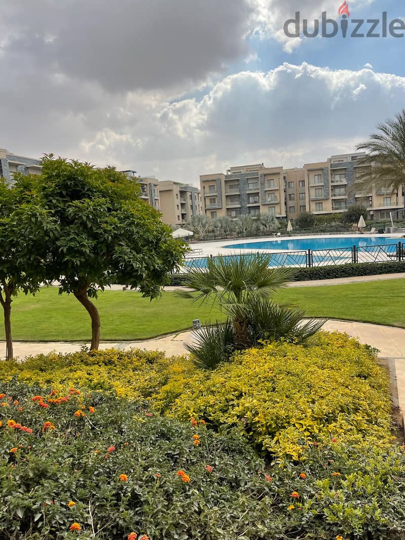 Apartment 185m with garden for sale in galleria moon valley Prime location 6