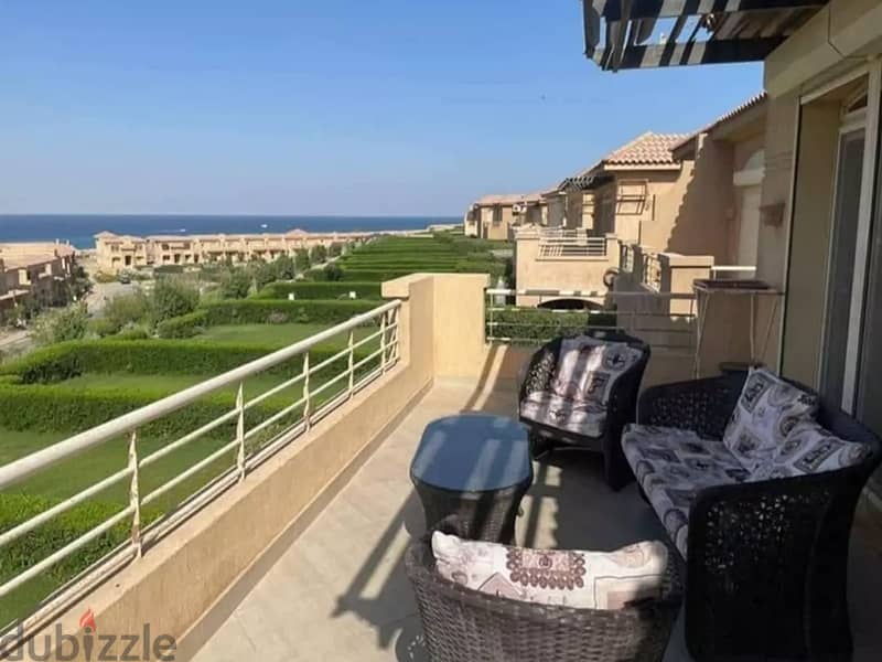 Sky chalet for sale, “3 rooms + maid’s room,” view lagoon in Telal Ain Sokhna village, next to Porto, fully finished, in installments 9