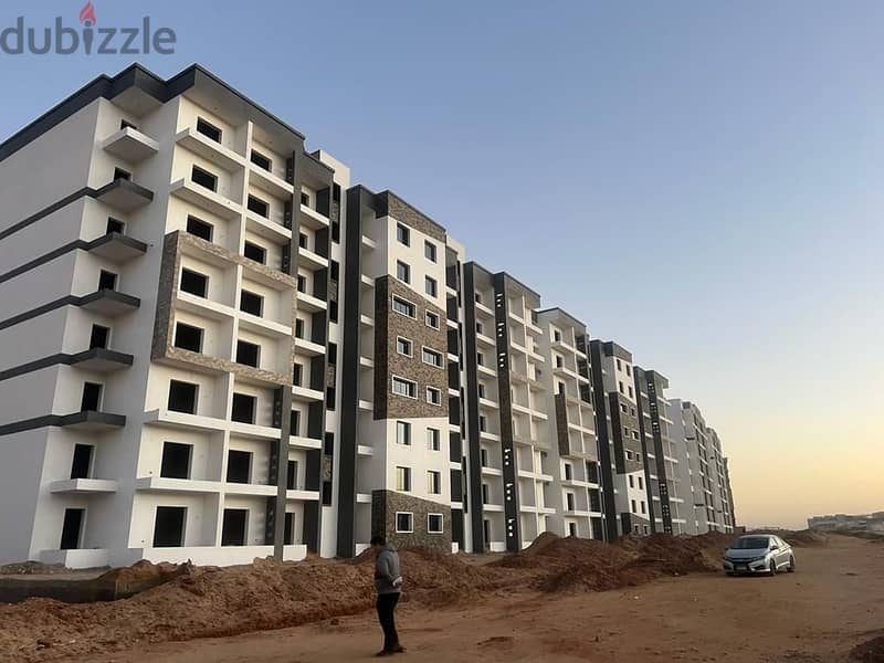 An apartment ready for inspection for sale with a down payment of only 303 thousand EGP. You will live inside an already built compound, in installmen 0