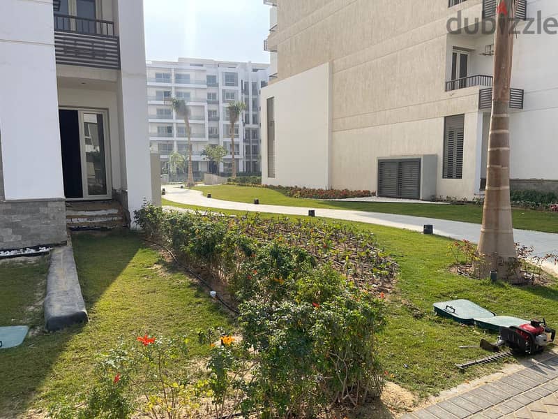 a ready to deliver Apartment for sale in mostakbal city 9