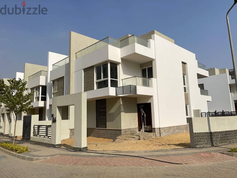 a ready to deliver Apartment for sale in mostakbal city 11