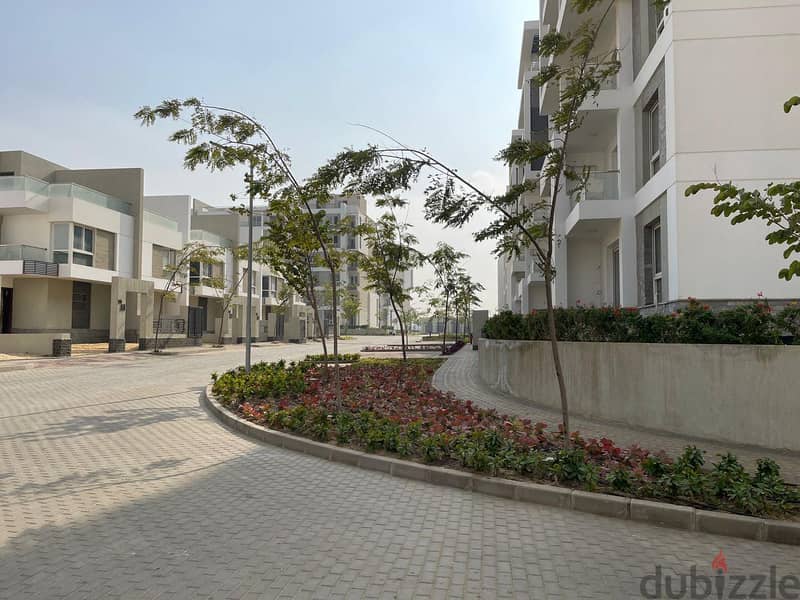 a ready to deliver Apartment for sale in mostakbal city 13