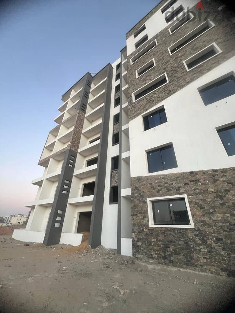 An apartment ready for inspection for sale with a down payment of only 455 thousand. You will live inside an already built compound in installments 8