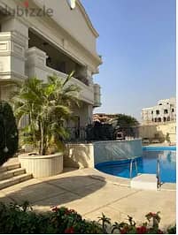 Town corner villa with a view directly on the golf course, immediate receipt, with the lowest down payment in Obour City, Golf City, and installments 7