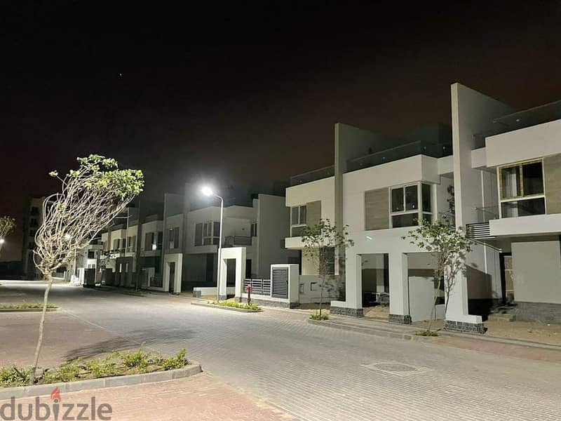 At a special price, receive immediately a townhouse villa in Pamez Location in Mostaqbal City Beta greens 2