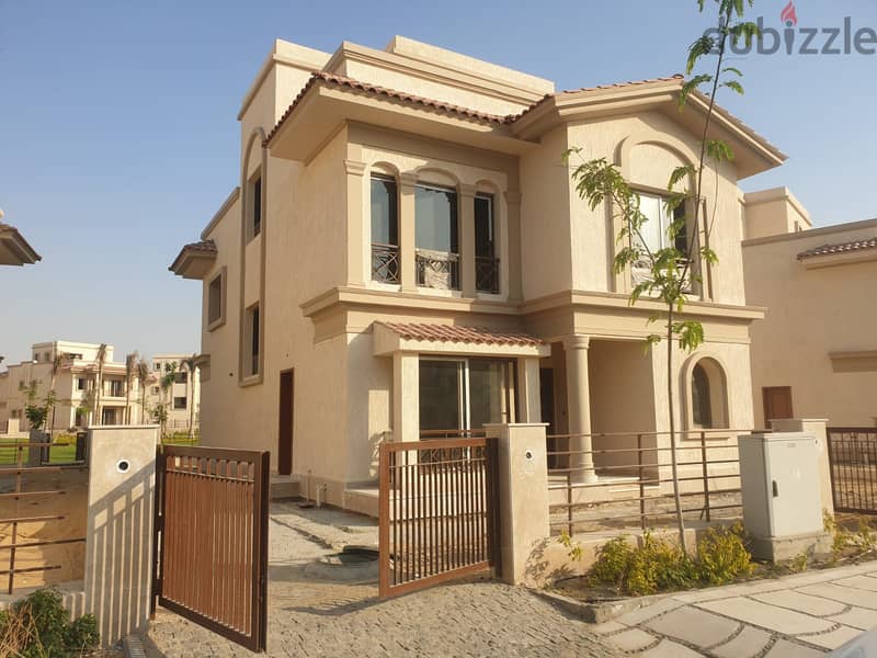 Villa for sale in Madinaty at Four Seasons Villas TYPE D3 4