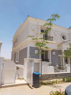 Townhouse villa ready for delivery, 231 sqm, for sale in Mountain View October, with 15% down payment