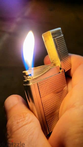 DUPONT DIAMOND HEAD GATSBY LIGHTER 5