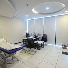 A 120m clinic for sale, fully finished, ready for inspection in Sheikh Zayedعيادة 120م للبيع متشطبة بالكامل جاهزة للمعاينة في الشيخ زايد سنترال افينيو