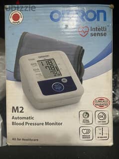 جهاز قياس ضغط الدم (Omron)