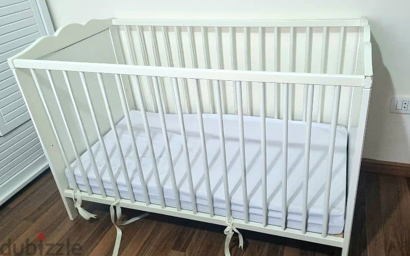 Ikea baby cot with matress سرير أطفال ايكيا 7