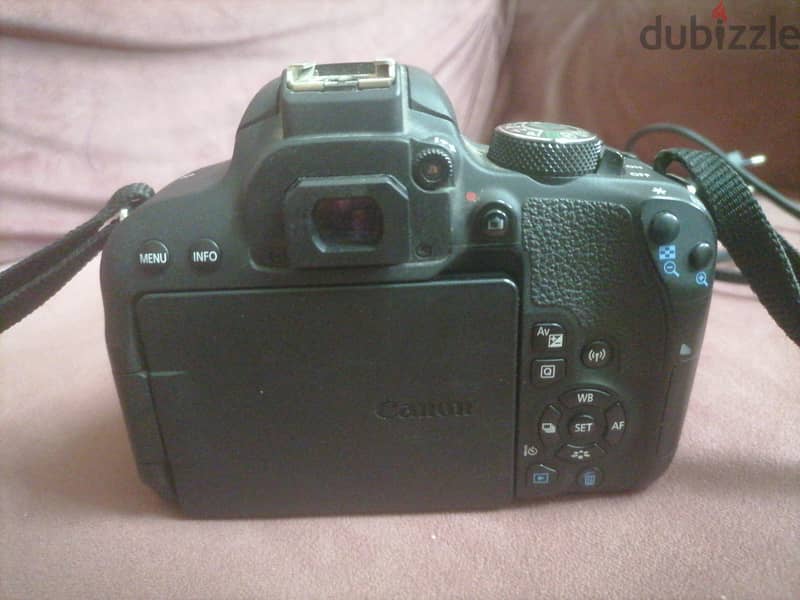 كاميرا كانون 800D 1