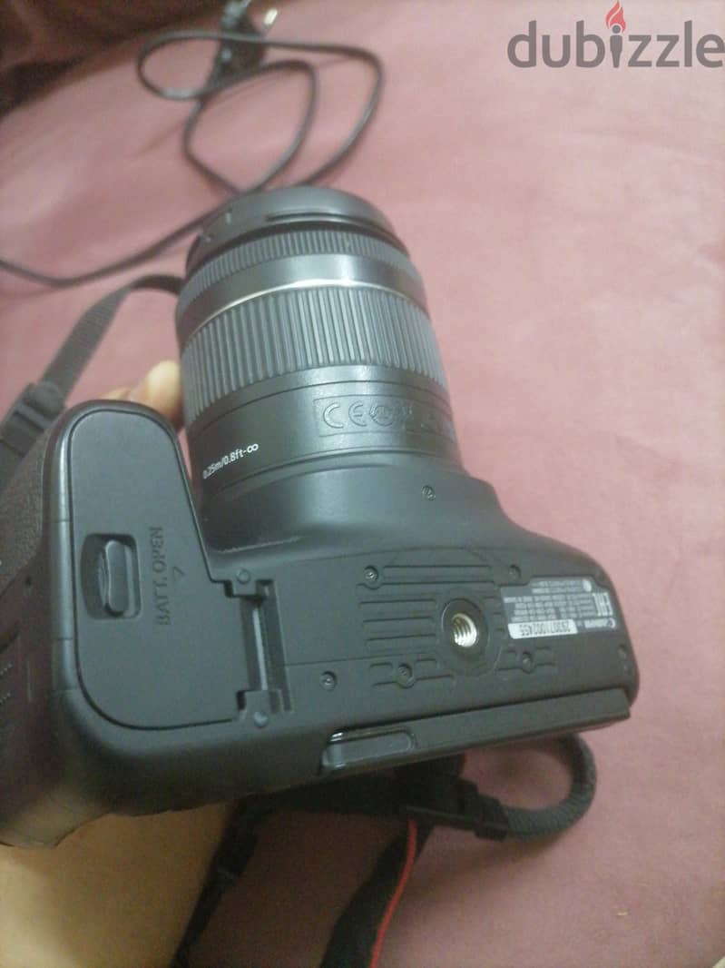 كاميرا كانون 800D 4