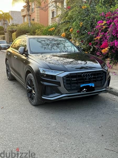 Audi Q8 sline 2022 0