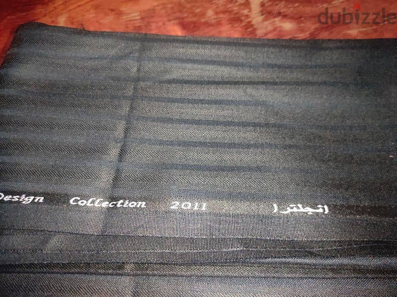 قماش بدلة كلاسيك سوبر 180 صوف
super 180's merino wool
الطول ٣ متر 4