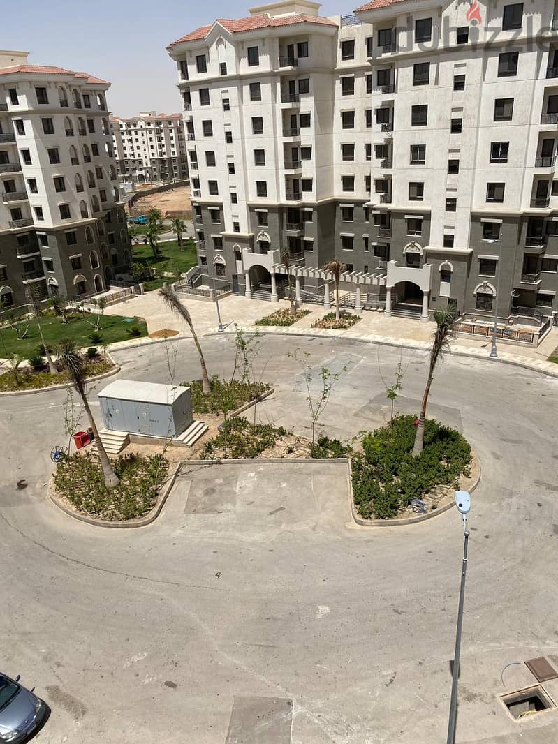 Resale apartment in celia tala mostafa view green river fully finished under market price 2