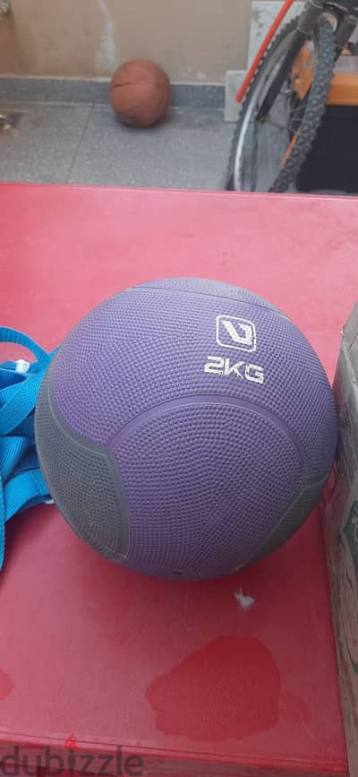 Rubber Medicine Ball - 2 Kg