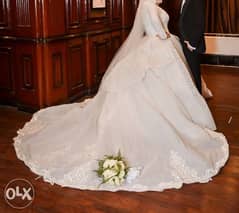 فستان زفاف ملكى مطرز خامته چوبير