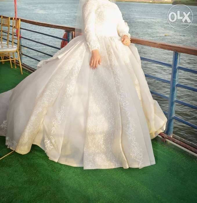 فستان زفاف ملكى مطرز خامته چوبير 1