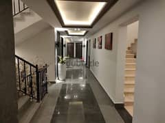 Penthouse for sale, 211m  + roof (ready to move) in sun capital