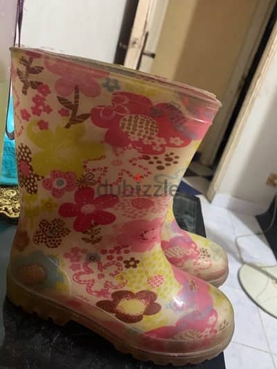 rain boots بينور