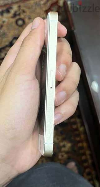 Iphone SE - ايفون س ي 4