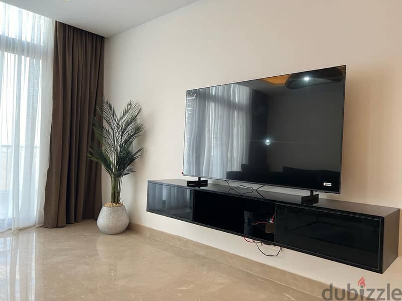 Fully furnished Apartment for rent CFC Aura      . 8
