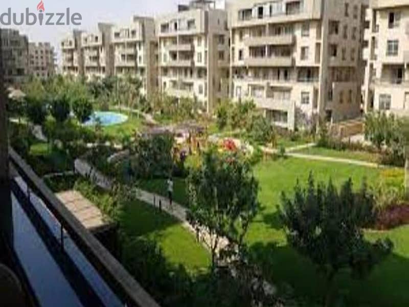 Amazing Apartment  at the square (sabour). new cairo  Overlooking greeny area &lakes. . 4