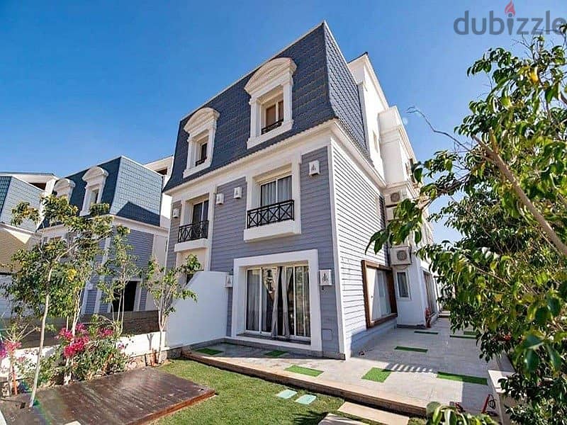Townhouse ready to move for sale in Mountain View October Park Compound, the most prestigious October compound 10