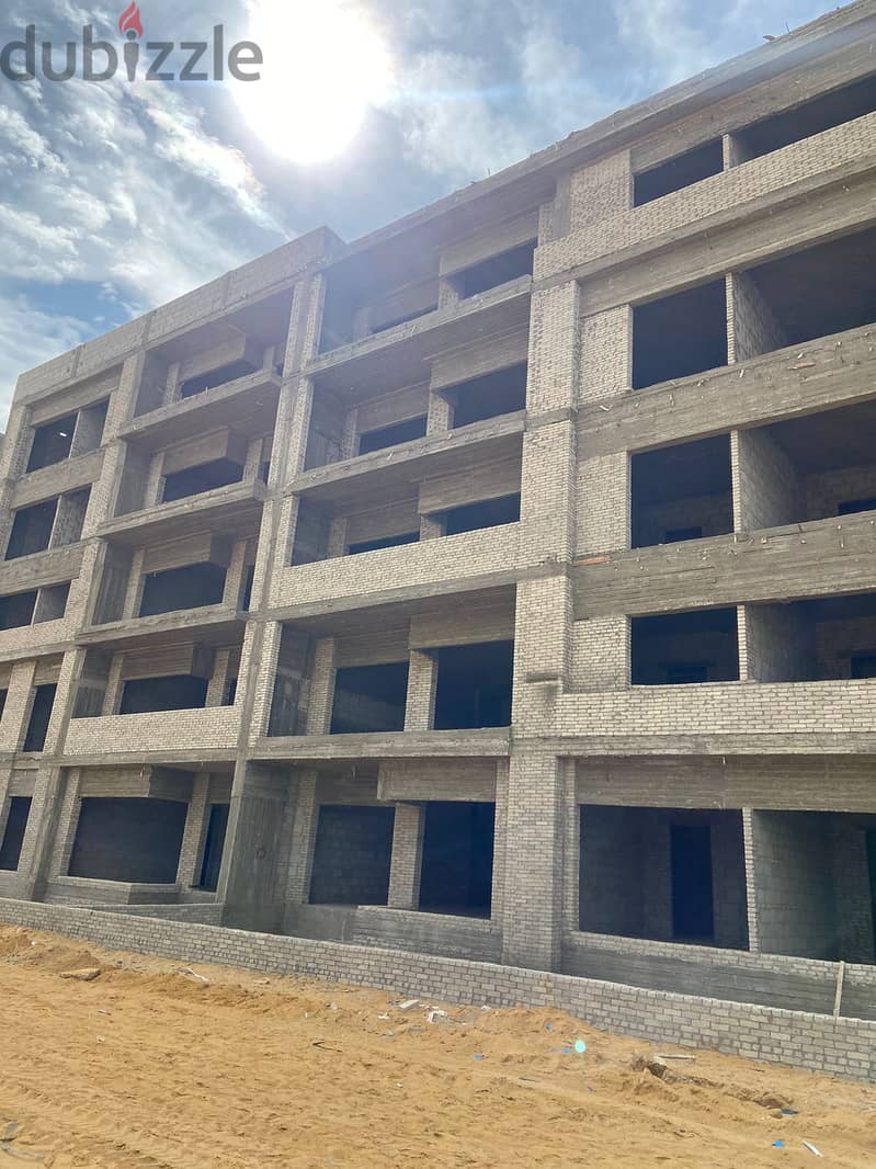 Apartment with immediate receipt for sale in the heart of the Fifth Settlement, directly in front of the American University in the AZAD Compound 2
